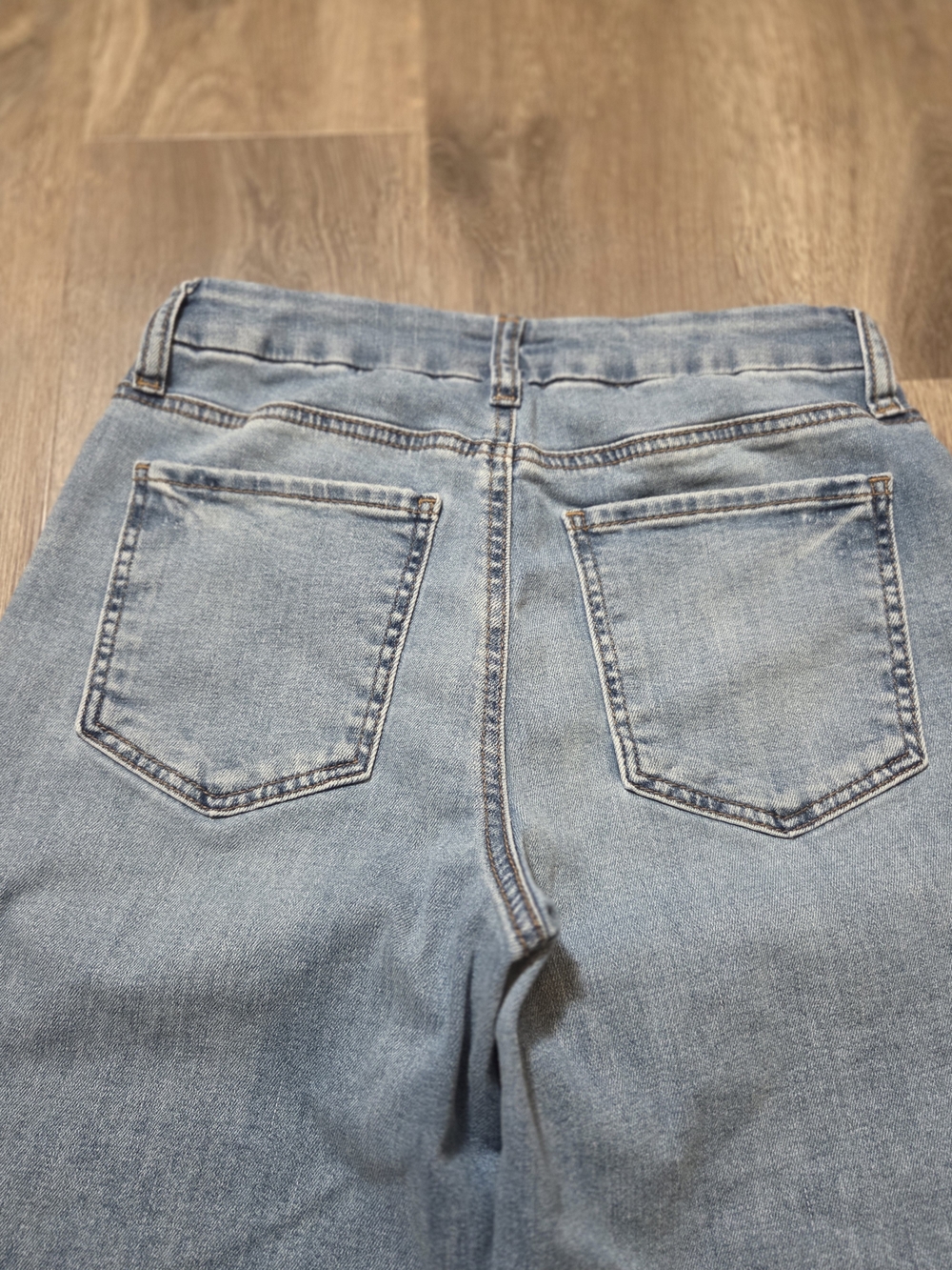 KUT from the Kloth Meg Wide Leg Jeans Size 4 Light Wash Cropped Patch Pocket - Picture 6 of 11